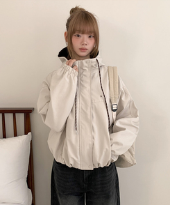 ペンダントバイカラーフードウィンドブレーカー BEIGE