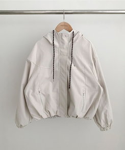 ペンダントバイカラーフードウィンドブレーカー