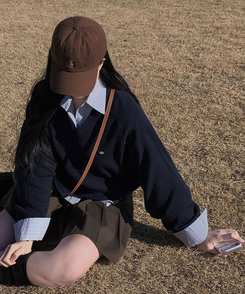 Vネックルーズペンダントニット(6color) NAVY