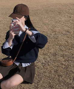 Vネックルーズペンダントニット(6color) NAVY