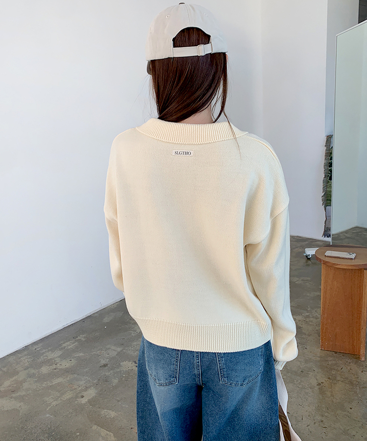 ボタンカラフルオーバーニット BUTTER