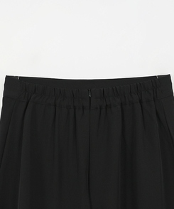 フレアロングスカート