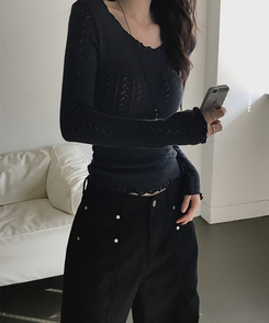 パンチング長袖ニット NAVY