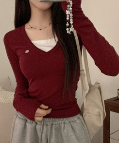 ペンダントVネックレイヤードTシャツ(5color) RED