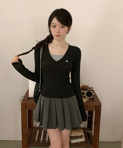 ペンダントVネックレイヤードTシャツ(5color) BLACK