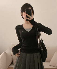 ペンダントVネックレイヤードTシャツ(5color) BLACK