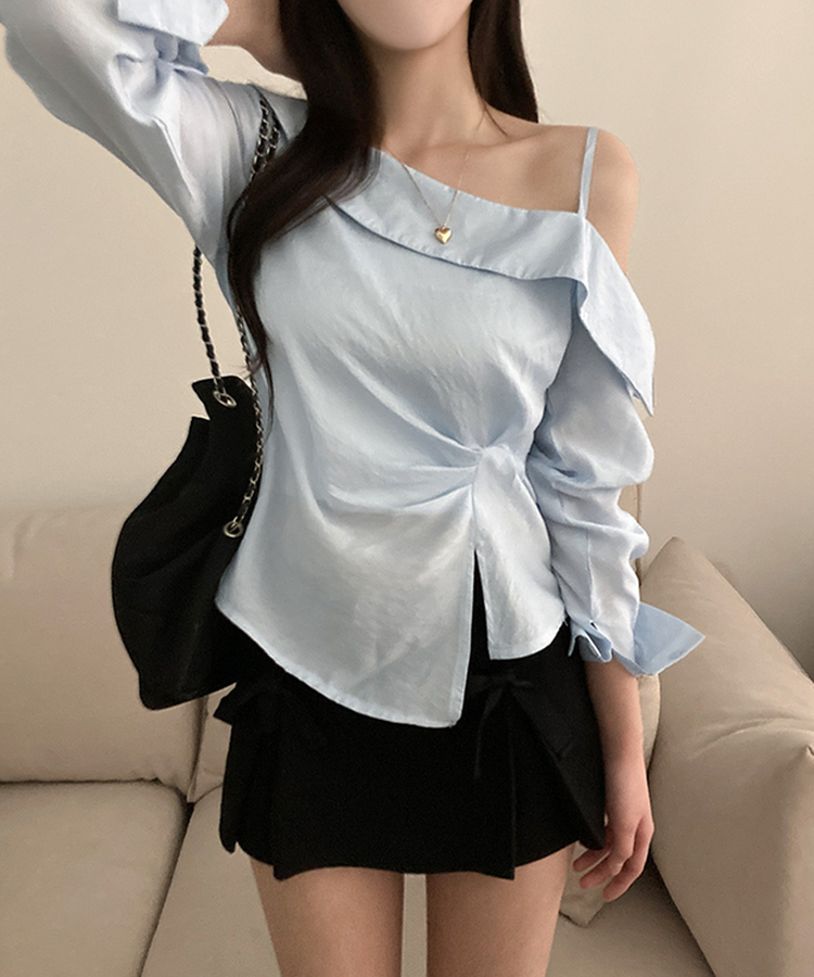 ワンオフシアリングスリットブラウス BLUE