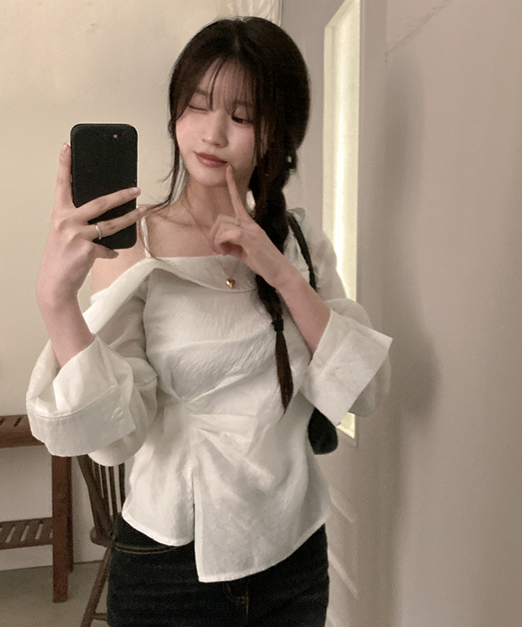 ワンオフシアリングスリットブラウス IVORY