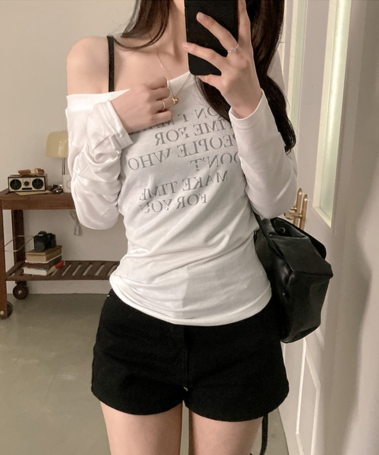 レタリングワンオフショルダー長袖Tシャツ IVORY