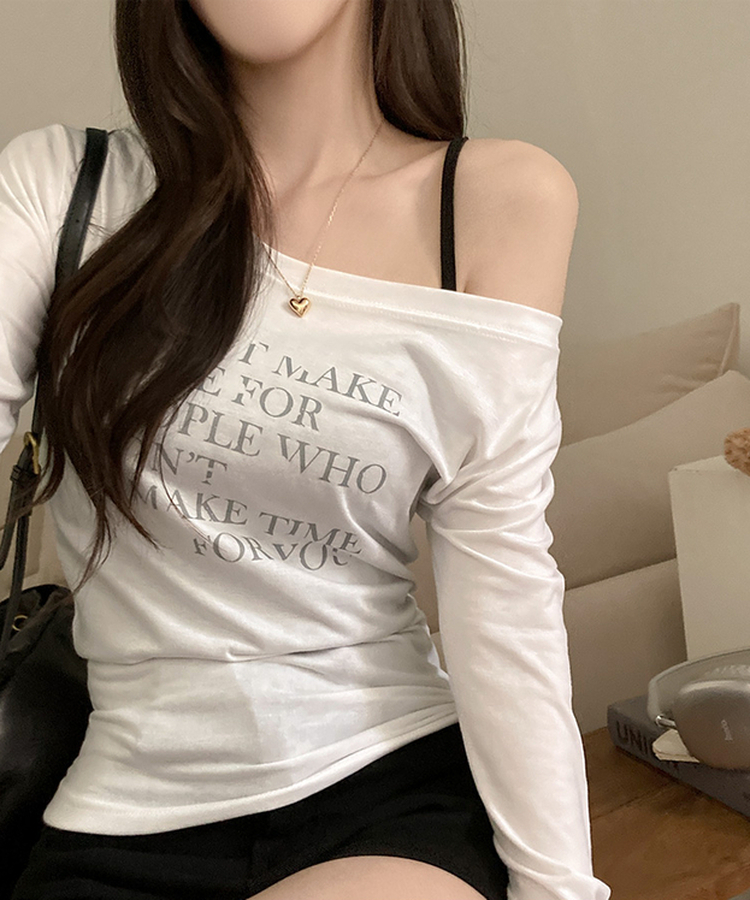 レタリングワンオフショルダー長袖Tシャツ IVORY