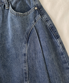 カーブピンタックデニム