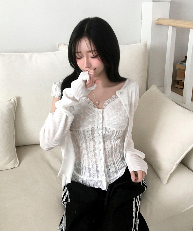 엘빈 레이스 프릴 블라우스 화이트