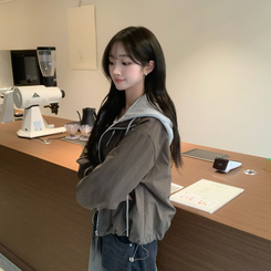 ロイヤルオーバーフードジャンパー KHAKI