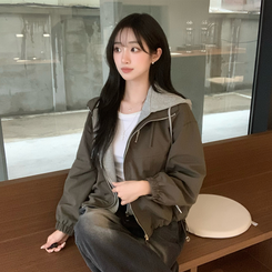 ロイヤルオーバーフードジャンパー KHAKI