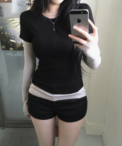 スリットレイヤード長袖Tシャツ BLACK