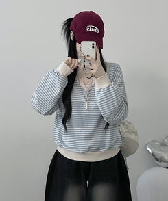 バイカラーVネックトレーナー SKY BLUE