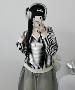 バイカラーVネックトレーナー BLACK