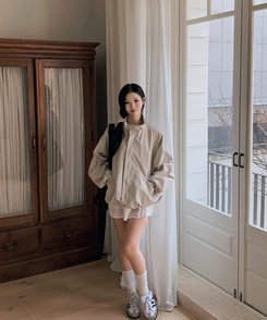 ハイネックウィンドブレーカージャケット LIGHT GRAY