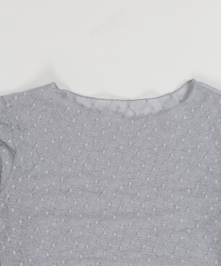 レースレイヤード長袖トップス