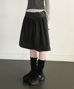 サイドボタンフレアミディスカート CHARCOAL