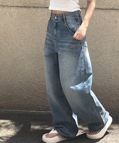 ハートポイントウォッシュデニムバルーンパンツ BLUE