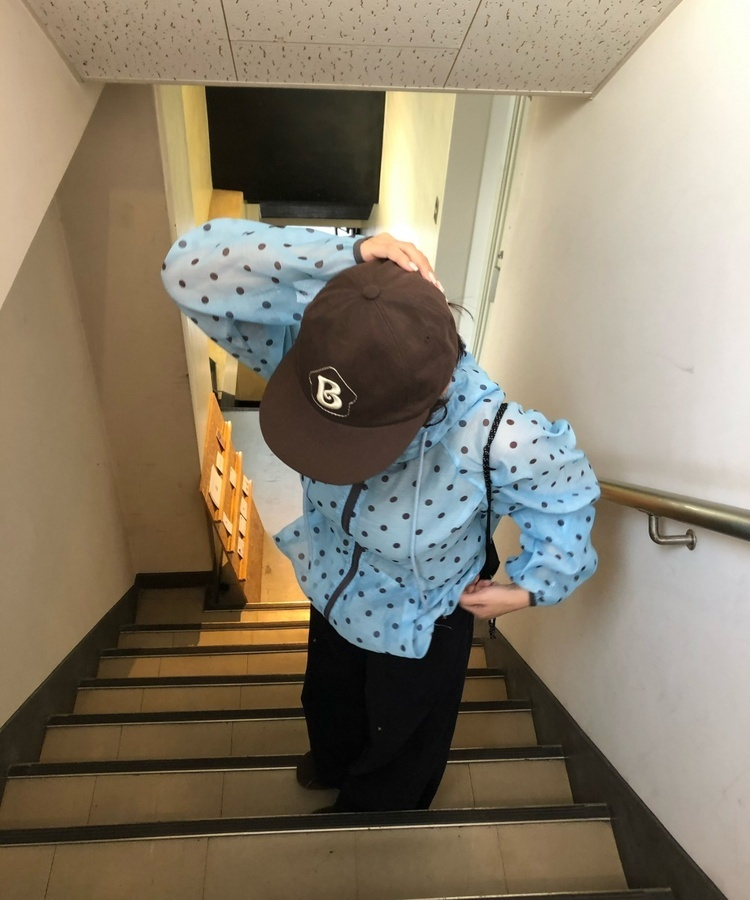 ドット柄シアーライトアウター SKY BLUE