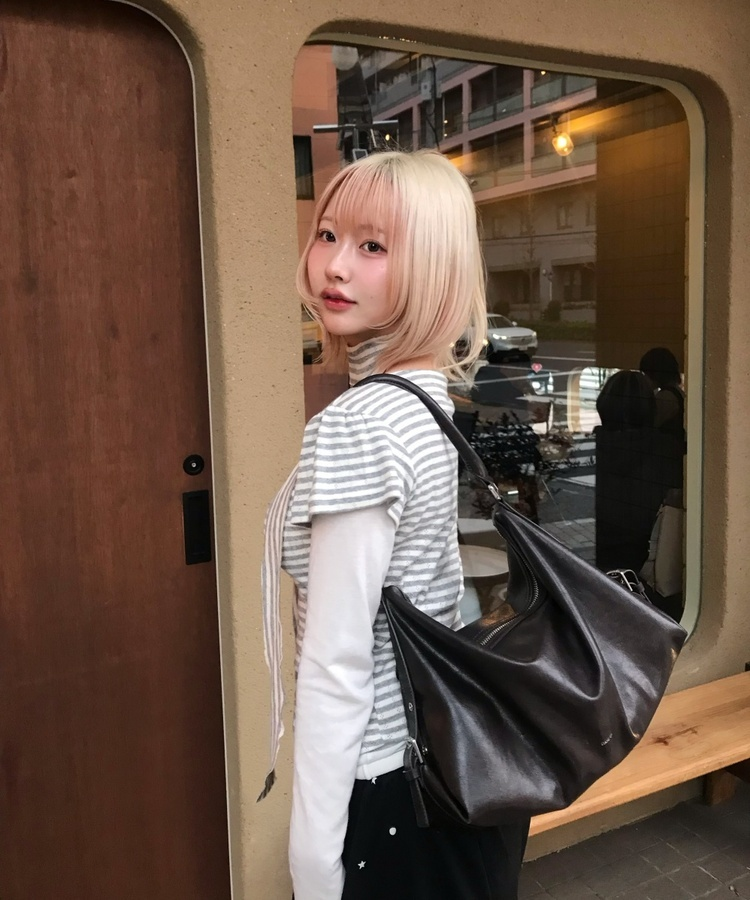【タイ付き】VネックボーダーTシャツ GREY