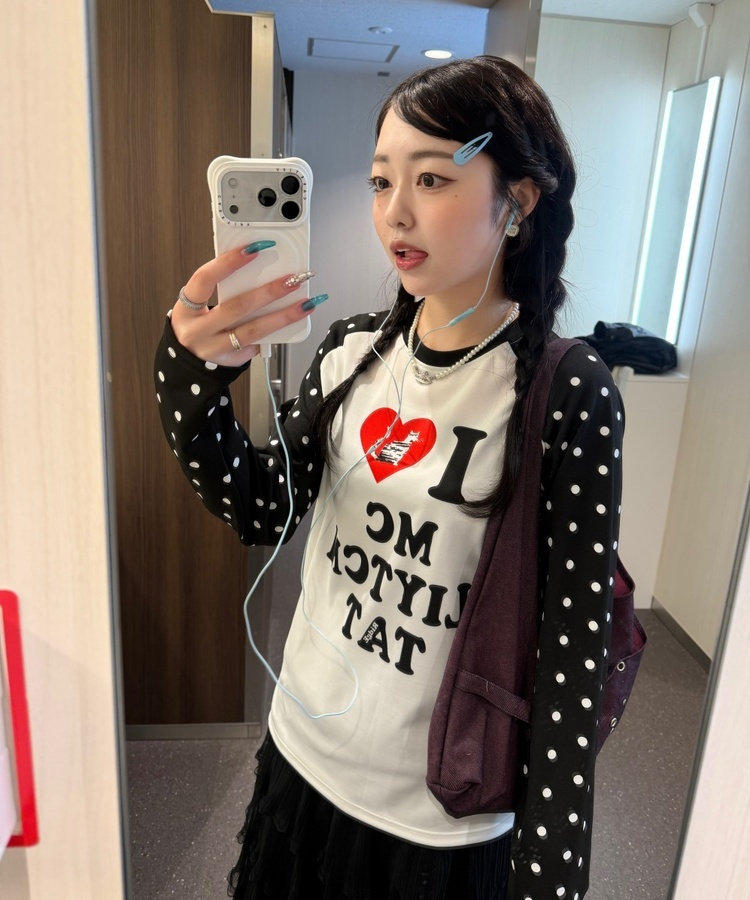 ドット柄ラグランTシャツ｜長袖Tシャツ｜韓国ファッション通販 SONA