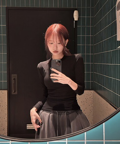 シンプルスリム長袖Tシャツ(5color) BLACK