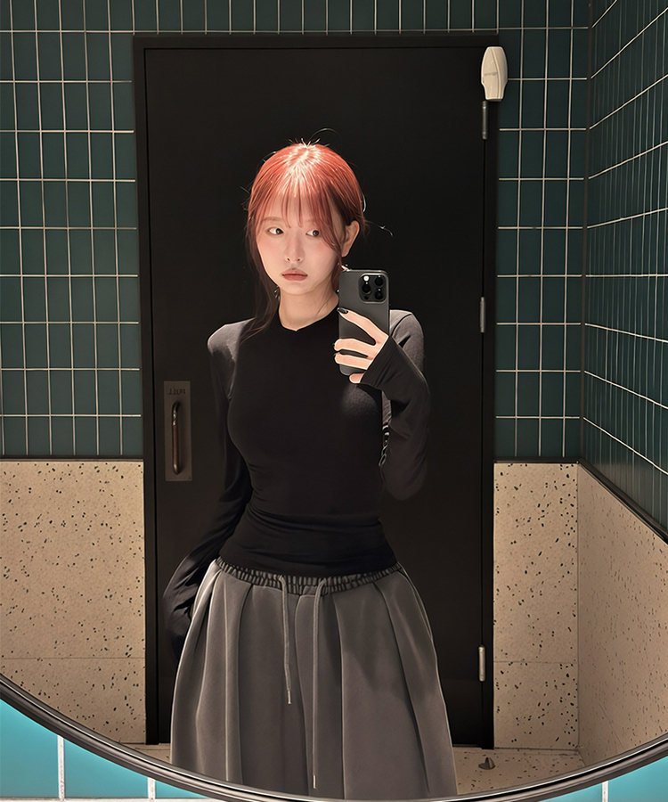 シンプルスリム長袖Tシャツ(5color) BLACK