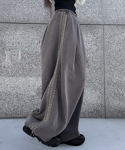 トラックラインワイドトレーニングパンツパンツ BROWN