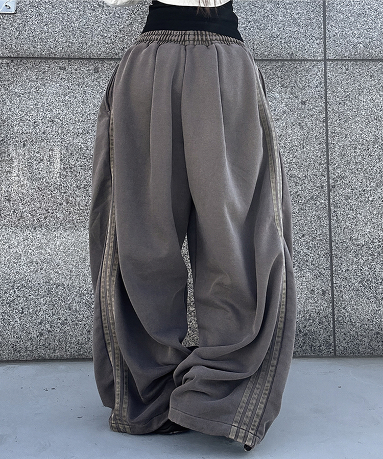 トラックラインワイドトレーニングパンツパンツ BROWN