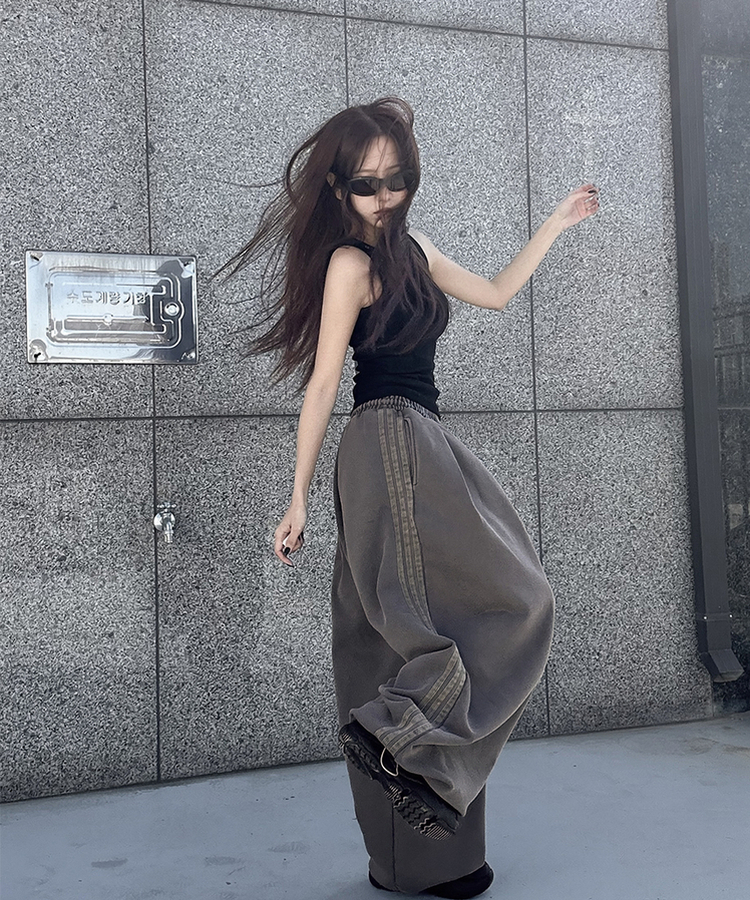 トラックラインワイドトレーニングパンツパンツ BROWN