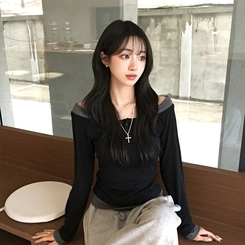 쫀득 데일리 버튼 일체형 레이어드 배색 긴팔 티셔츠 봄 상의 슬림핏 단추 긴팔티 3color 블랙