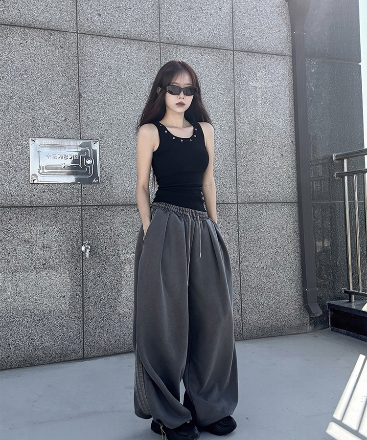 スタッズラウンドスリムキャミソール(7color) BLACK