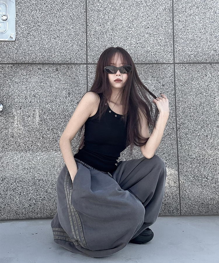 スタッズラウンドスリムキャミソール(7color) BLACK