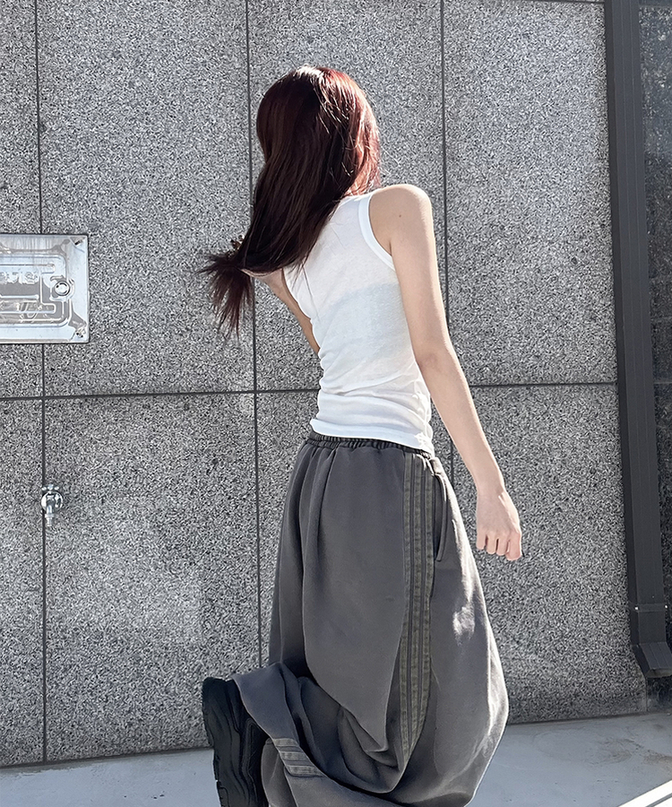 スタッズラウンドスリムキャミソール(7color) IVORY