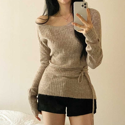 オフショルダーVネックリブニット BEIGE