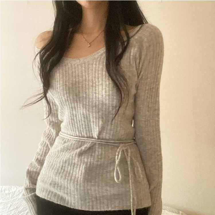オフショルダーVネックリブニット LIGHT GRAY
