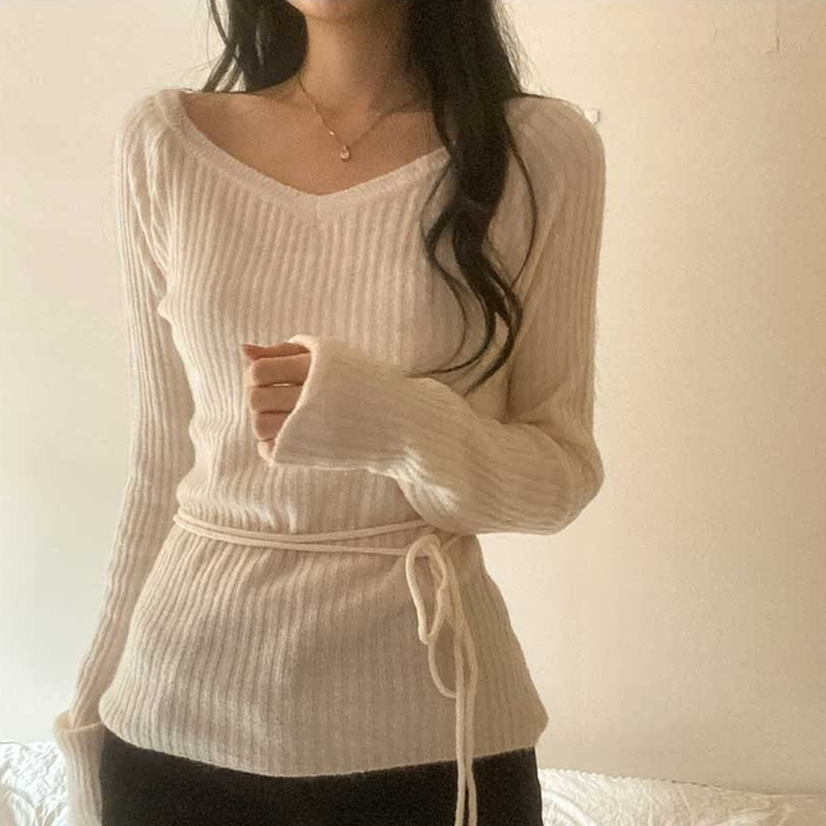 オフショルダーVネックリブニット IVORY