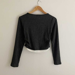 レイヤードボタンカーディガン