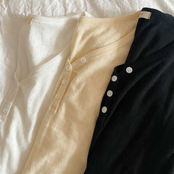 パンチングVネックボタン長袖Tシャツ