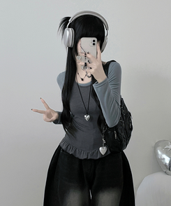 【SET】ホルターフリルキャミソール＋スリム長袖Tシャツ SKY BLUE