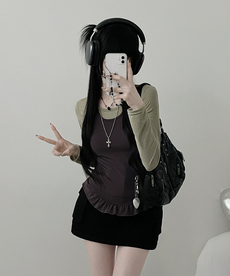 【SET】ホルターフリルキャミソール＋スリム長袖Tシャツ KHAKI