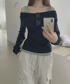 ドレープオフショルダーレイヤードTシャツ NAVY