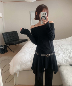 【ベルト付き】ドレープアンバランスワンピース BLACK