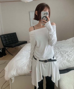 【ベルト付き】ドレープアンバランスワンピース WHITE