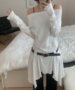 【ベルト付き】ドレープアンバランスワンピース WHITE