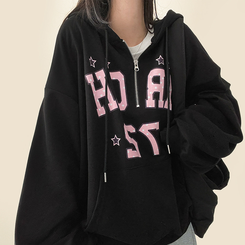 ドットレタリングハーフジップフード BLACK