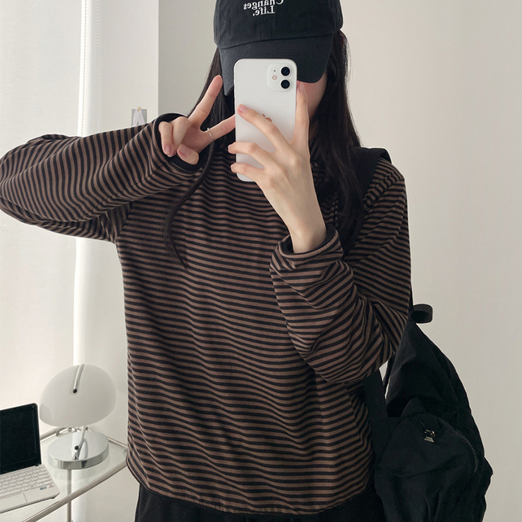 カジュアルボーダーフードT DEEP BEIGE